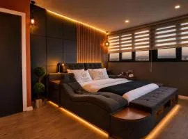 SWEET HOME SUiTE HOTEL