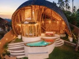 The Mundis Bali Villa - Bamboo Retreat with Private Pool & Mount Agung View