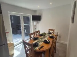 3 Eyre Square Lane
