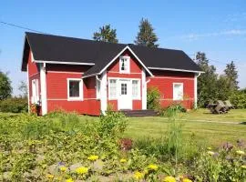 Idyllinen mökki ja pihasauna - sisältää liinavaatteet ja loppusiivouksen