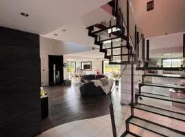 Chambre avec salle de bain privative
