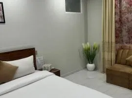 The Cliff House- Deluxe Room 02