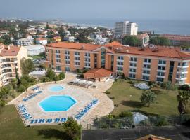 Riviera Hotel, hotel en Carcavelos
