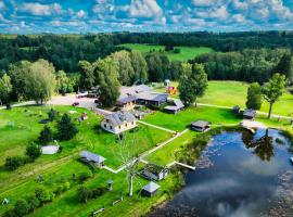 Nõiariik Holiday Village – hotel w mieście Antsla