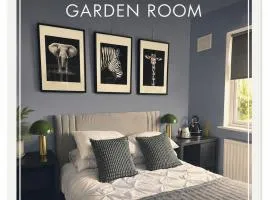 Follies Garden Room