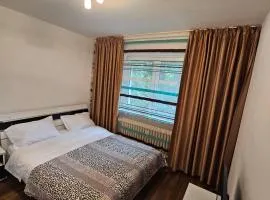 2 bedroom