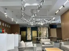 Raduga West Apart Hotel 305