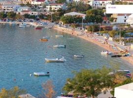 Apartment Zvonko, hotel em Metajna