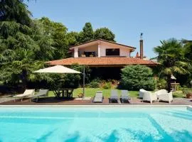Apartment in Villa La Carruba