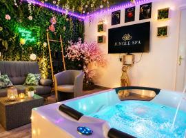 The Jungle SPA Strasbourg، فندق في ستشيلتيغهيم