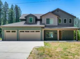 Game Room + Pool Access: Spacious Cabin in Arnold
