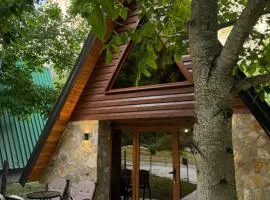 Villa Komarnica Hideaway