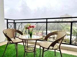 Highest Top Floor, Sunrise & Mountain view, Hilltop Hotel Apartment In Cameron Highlands