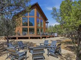 Zion East Luxury, Private Hot Tub and Fire Pit