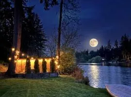 Birdsong lakeside serenity retreat