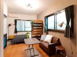 Osaka Petite Tanuki Inn Neyagawa