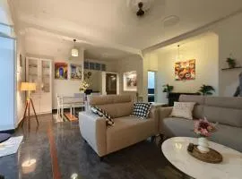 Urban Boho Retreat - Spacious 2 & 3BHK Apartments near KR Puram