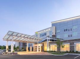 Hyatt Place Canton, hotel en Lake Cable