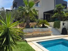 Azure Pool House Murter