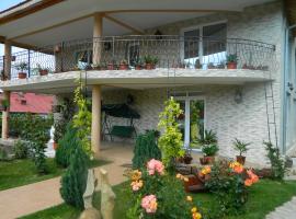 Pensiunea Casa Cornelia Mahmudia, habitación en casa particular en Mahmudia