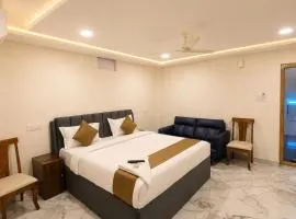 Hotel Livotel Near DLF Cyber City Gachibowli