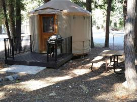 Snowflower Camping Resort 12 ft. Yurt 9, Hotel in Emigrant Gap