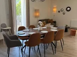 L'Escapade - Appartement rénové avec goût avec balcon, proche Puy duFou