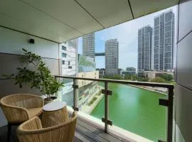 Luxury 2 bed with partial sea view in Colombo
