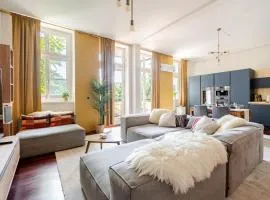 EDLER WOHNRAUM Design-Loft im Graphischen Viertel 2 Schlafzimmer mit Balkon, Miele-Kaffeevollautomat, Miele-Weinkühler, Klima, Lift, Tiefgarage & WLAN 266 Mbps