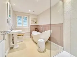 The Snug at No 40