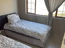 Upington Properties Ixia