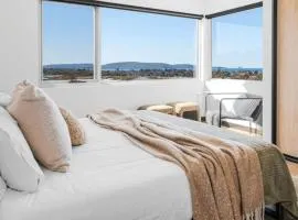 The Lookout, Albany Holiday House