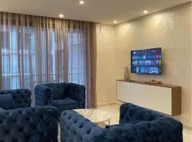 Superbe T2 à Oran les Zianides Boulevard des lions