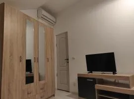 Enjoy strudio apartment M