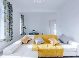 Stylish 4-Bed Home in Altrincham