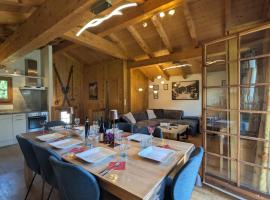 Chalet Veronique Private Sauna & FREE SaastalCard, Hotel in Saas-Fee