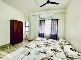 Backpackers Bunkhouse Siliguri 5Bed TOGETHER STAY
