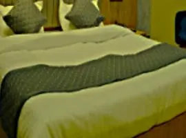 Hotel Vishnu Priya Ayodhya