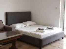 Elia mini suites 6