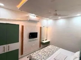 Shree Krishnakunj Lodge