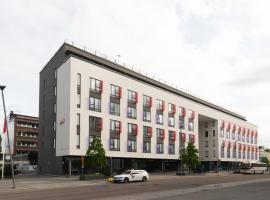 Uusi tilava kaksio Jyväskylän ydinkeskustassa 53 m2, khách sạn ở Jyväskylä