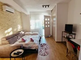 Apartmani Julija Tivat