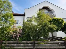 Palmen Apartment direkt in Bad Aibling