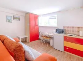 Studio Southwest 1 with AirCon & FREE Parking