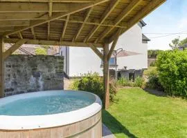 5 Bed in Wellington oc-77900