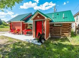 Western Log Cabin Near Downtown Sheridan