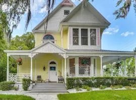 3 Blocks to Ocala Square! Historic Home w/ Hot Tub