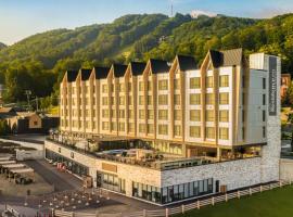 Residence Inn by Marriott Bromont, hotel em Bromont