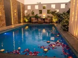 Hotel Coral Shade's