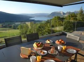 Loft Macao Annecy lake and mountain view for 6 people